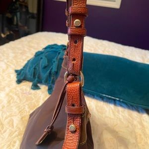 Dooney & Bourke Shoulder Bag Brown Large Erica